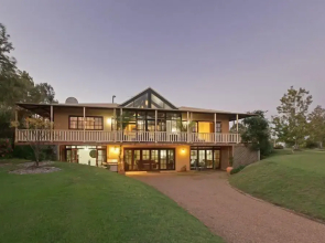 Woolshed Hill Estate