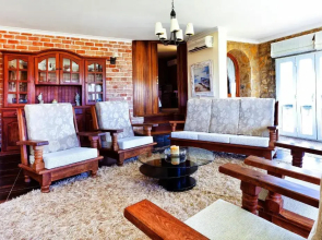 Villa Oscols