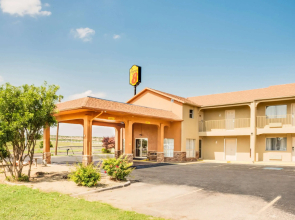 Super 8 By Wyndham Big Spring Tx