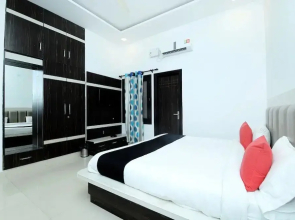 Northern Crown by OYO Rooms