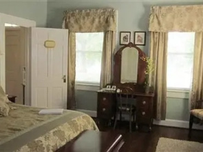 Vintage Inn Bed and Breakfast