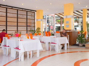 Eastiny Plaza Hotel