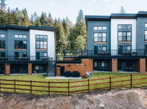 Basecamp Resorts Revelstoke