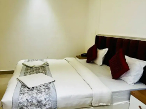 Hotel Prince Inn By DSY Hospitality