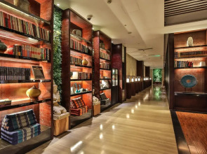 Narada Boutique Hotel Shanghai Hongkou (Original SSAW Hotel Boyang Shanghai)