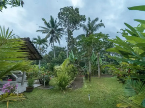 Vaneka Garden House