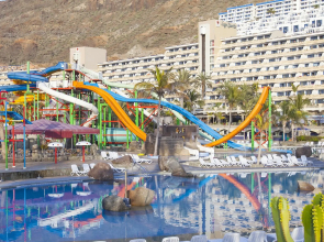 LIVVO Lago Taurito Hotel & Aquapark All Inclusive