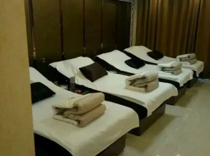 Kaiyue Hotel