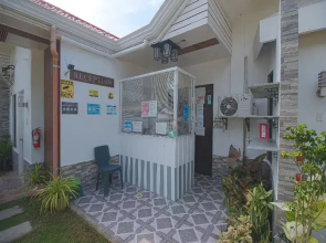 OYO 771 Darius' Residences (Vaccinated Staff)