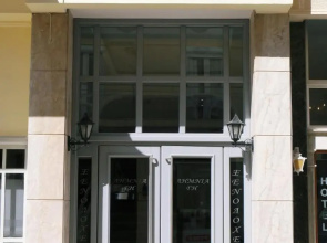 Paris Hotel