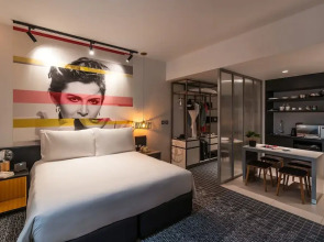 Studio One Hotel