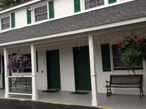 Briarcliff Motel