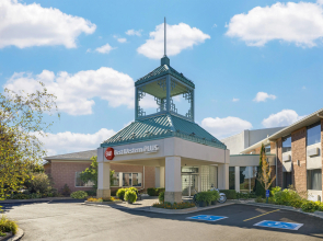 Best Western Plus Stoneridge Inn & Conference Centre