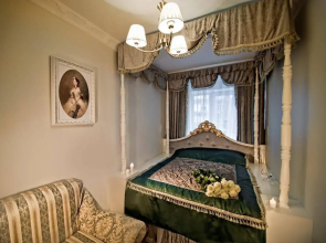 Отель «Роял Сити»