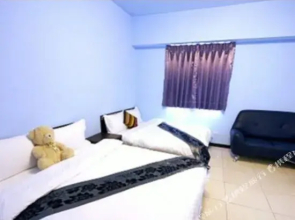Lily's Home Hostel(臺中莉莉之家)