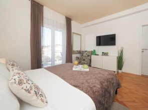 Beach Paradise Apartments