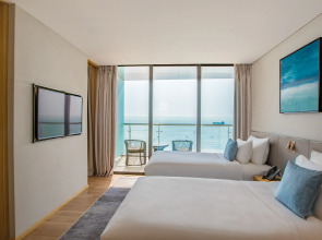 Prince Hotel Da Nang (Formerly Sel de Mer Hotel & Suites)