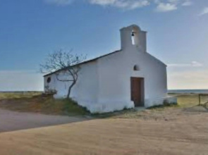Holiday home surrounded by greenery 100 meters from the sea shore in the town of San Giovanni di Pos-Appartamento Aeres