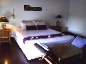 Villa Nisaka Niwasa