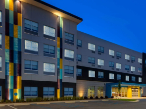 Tru by Hilton Spartanburg