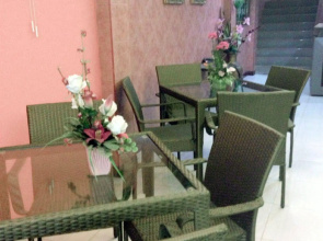 Silla Patong Hostel