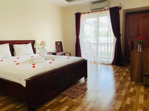 Phuong Binh House