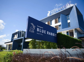 Blue Rabbit Hotel