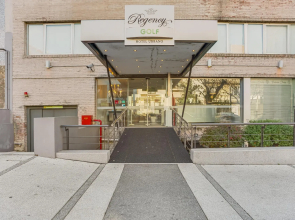 Regency Golf - Hotel Urbano