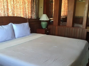 Sabai Hotel Lopburi