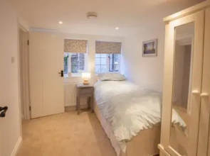 Hook Cottage