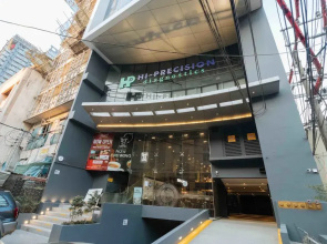 RedDoorz Premium near UST Hospital