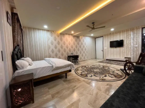 Vaaidehi Premium Stay