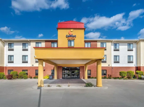 Comfort Suites