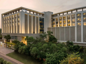 Radisson Hotel Bhopal