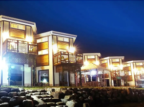 Muju Crayon Pension