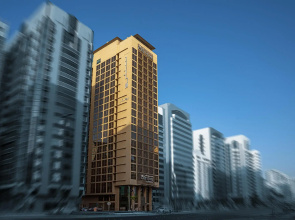 Centro Al Manhal by Rotana