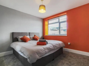 City Centre Modern Apartment
