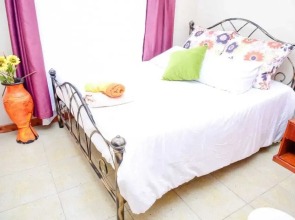 Sherry Homes West suites