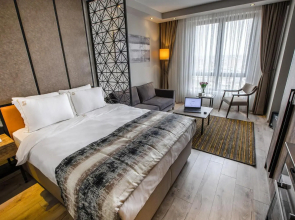Shimall Hotel