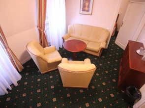 Humboldt Park Hotel And Spa