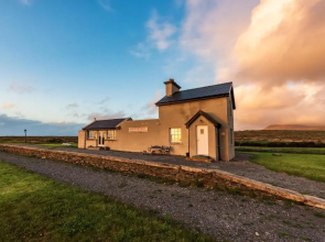 Cashelnagor Railway Station