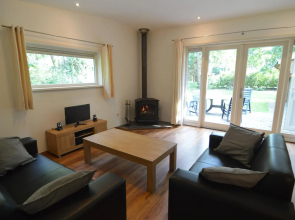 Refined Holiday Home in Guelders near Forest