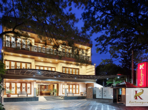 Kertanegara Premium Guest House