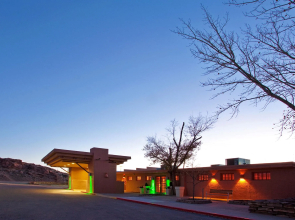 Holiday Inn Canyon De Chelly by IHG