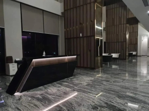 Sky pool 4 star hotel grade stay in i-City