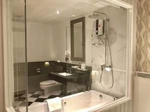 The Raya Surawong Bangkok