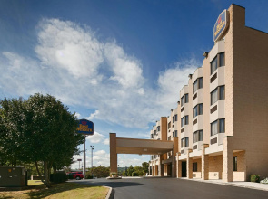 Best Western Knoxville Suites - Downtown