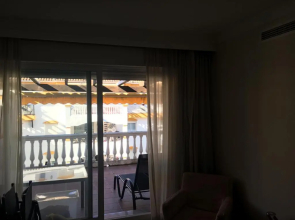 Puerto BBanus Beaches and Marina, Playground The Rich & Famous, is only 1km walk away