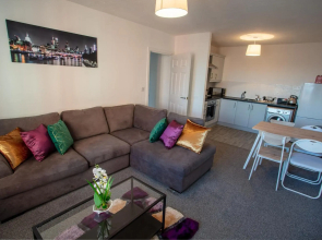 Cherry Tree, Centrally Located Warrington Town Centre