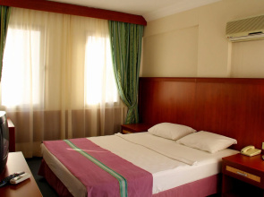 Aegean Park Hotel